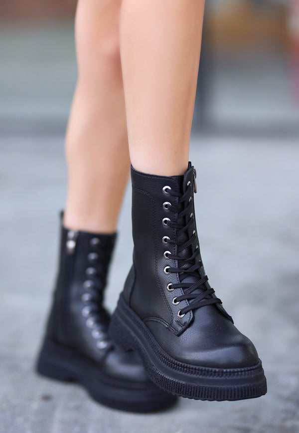 Scarpax Roxan Siyah Cilt Bağcıklı Bot