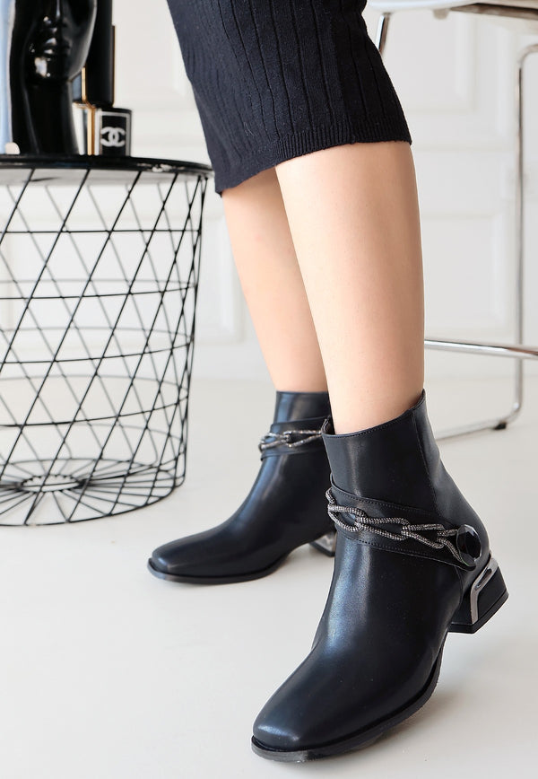 Scarpax Roxani Siyah Cilt Topuklu Bot