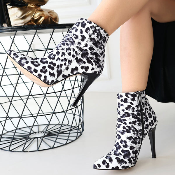 Scarpax Blan Zebra Saten Topuklu Bot
