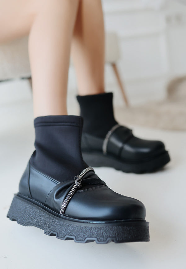 Scarpax Dewn Siyah Cilt Topuklu Bot