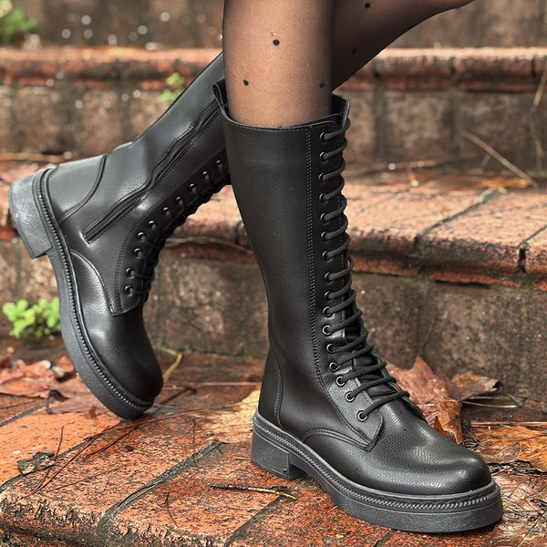 Scarpax Dorin Siyah Cilt Bağcıklı Çizme