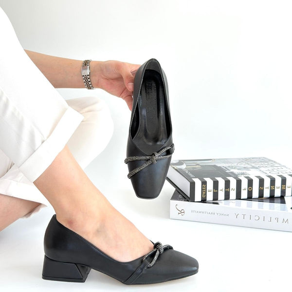 Scarpax Estay Siyah Cilt Topuklu Ayakkabı