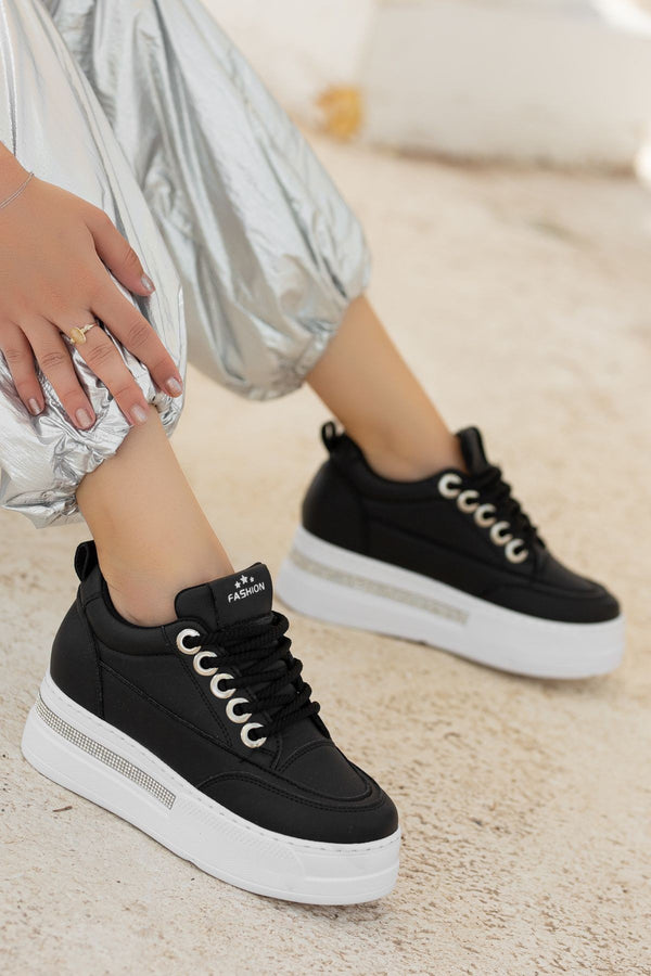Scarpax Lulu Siyah Cilt Beyaz Tabanlı Bağcıklı Spor Ayakkabı