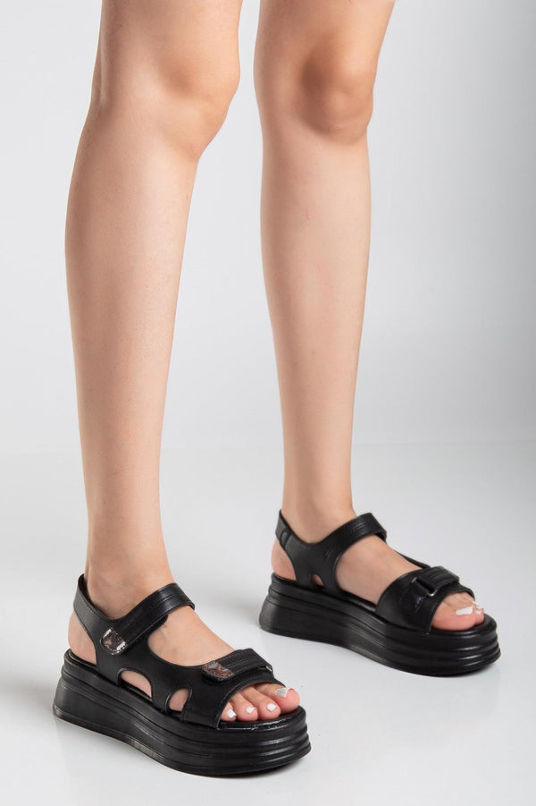 Scarpax Saide Siyah Cilt Cırt Cırtlı Sandalet