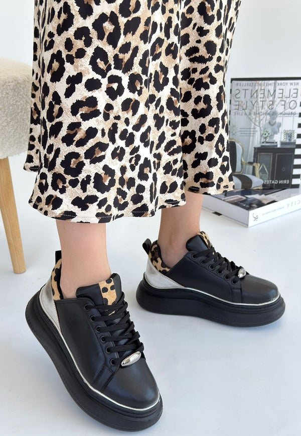 Scarpax Jista Siyah Cilt Gümüş Detaylı Bağcıklı Spor Ayakkabı