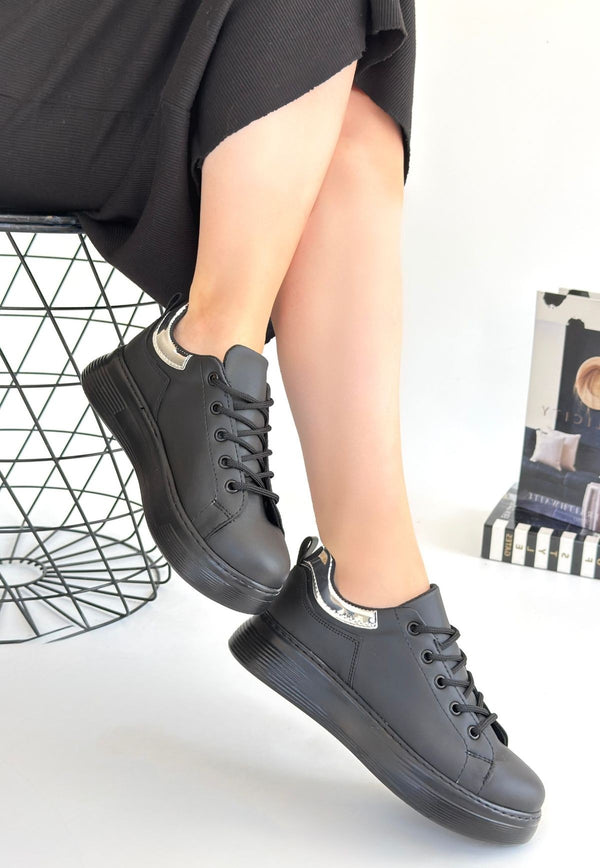 Scarpax Sofio Siyah Cilt Bağcıklı Spor Ayakkabı