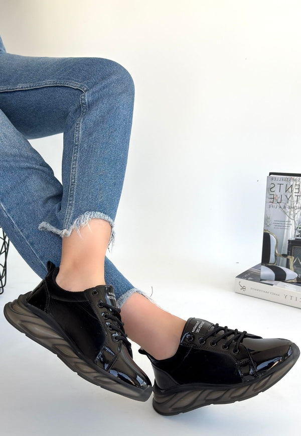 Scarpax Piona Siyah Rugan Gri Tabanlı Spor Ayakkabı