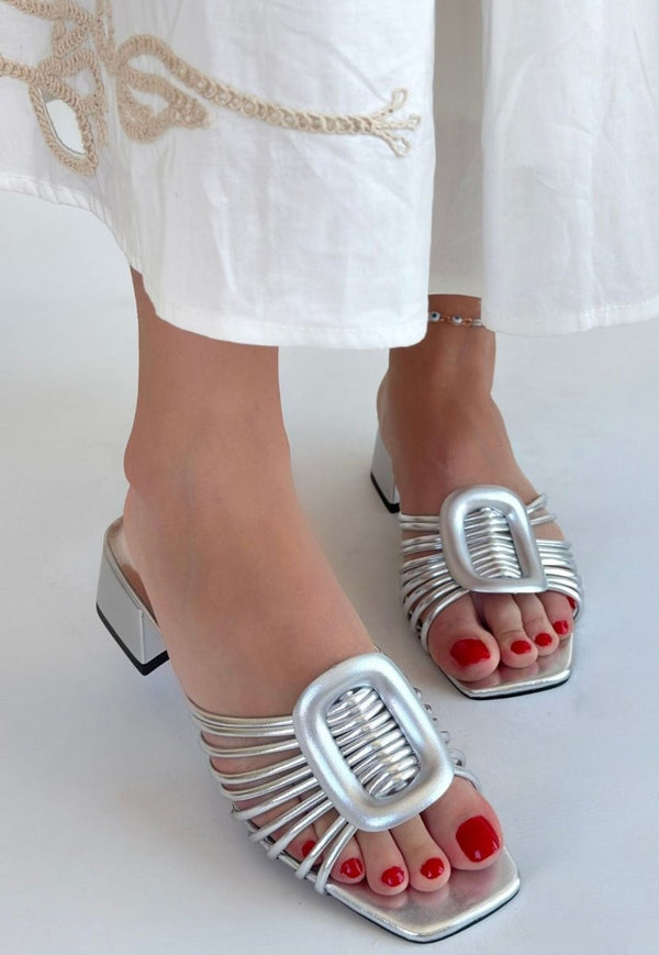 Scarpax Anca Gümüş Rugan Topuklu Terlik