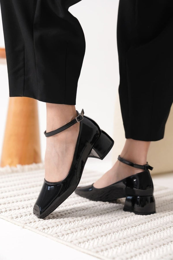 Scarpax Arilla Siyah Rugan Kadın Topuklu Ayakkabı