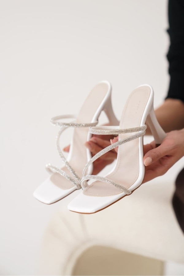 Scarpax Capella Beyaz Kadın Taşlı Topuklu Terlik