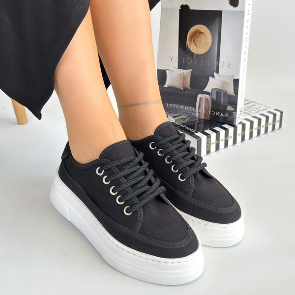 Scarpax Carin Siyah Keten Bağcıklı Spor Ayakkabı