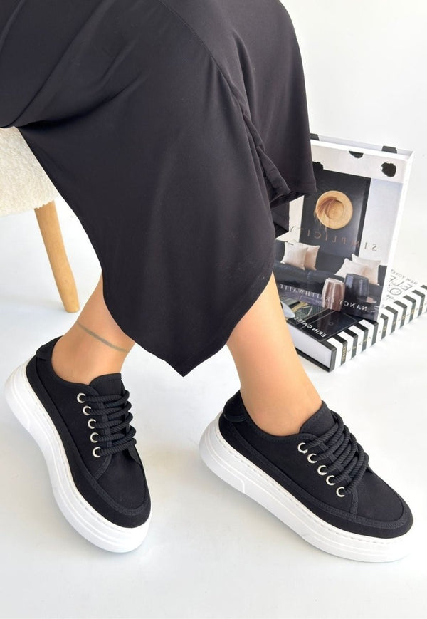 Scarpax Carin Siyah Keten Bağcıklı Spor Ayakkabı