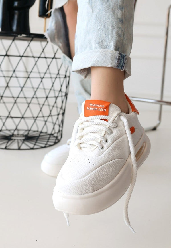 Scarpax Chris Beyaz Cilt Turuncu Detaylı Bağcıklı Spor Ayakkabı