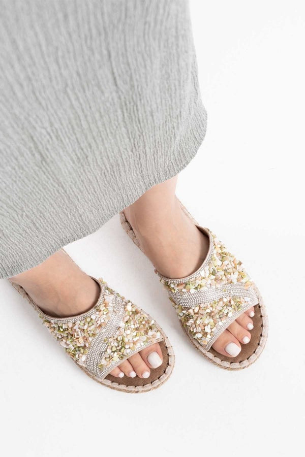 Scarpax Dennis Kadın Bej Taş İşlemeli Terlik