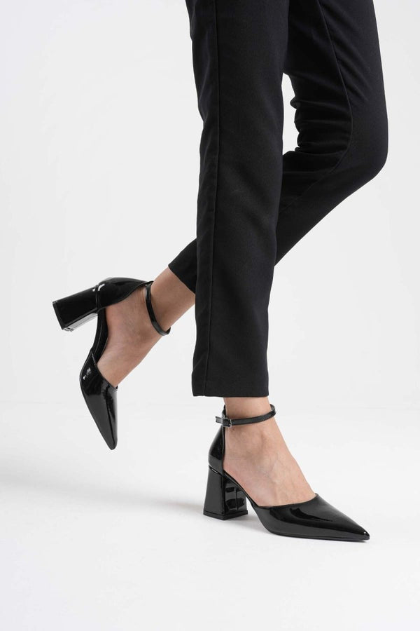 Scarpax Doren Siyah Rugan Kadın Topuklu Ayakkabı