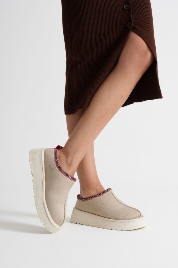 Scarpax Elsa Kadın Bej Kışlık Kürklü Terlik