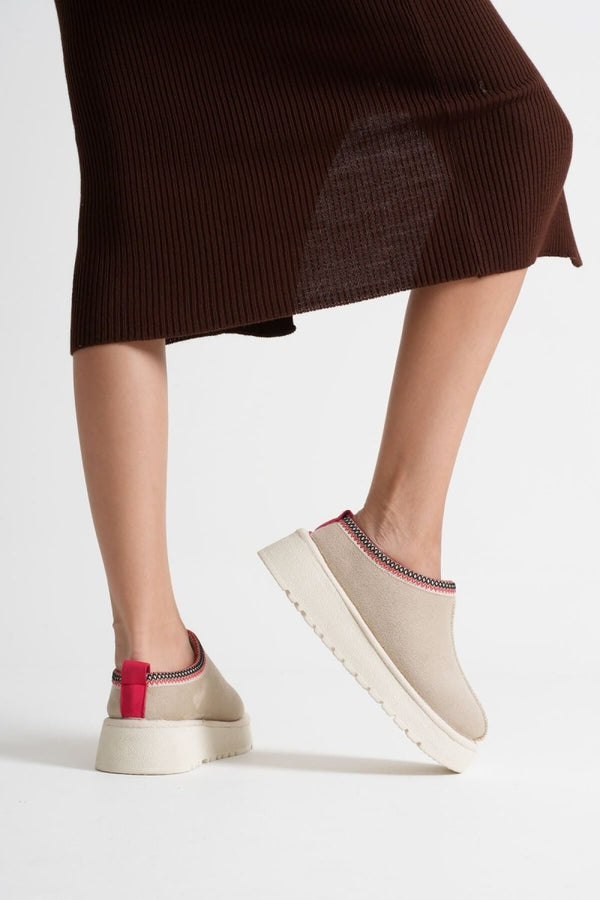 Scarpax Elsa Kadın Bej Kışlık Kürklü Terlik