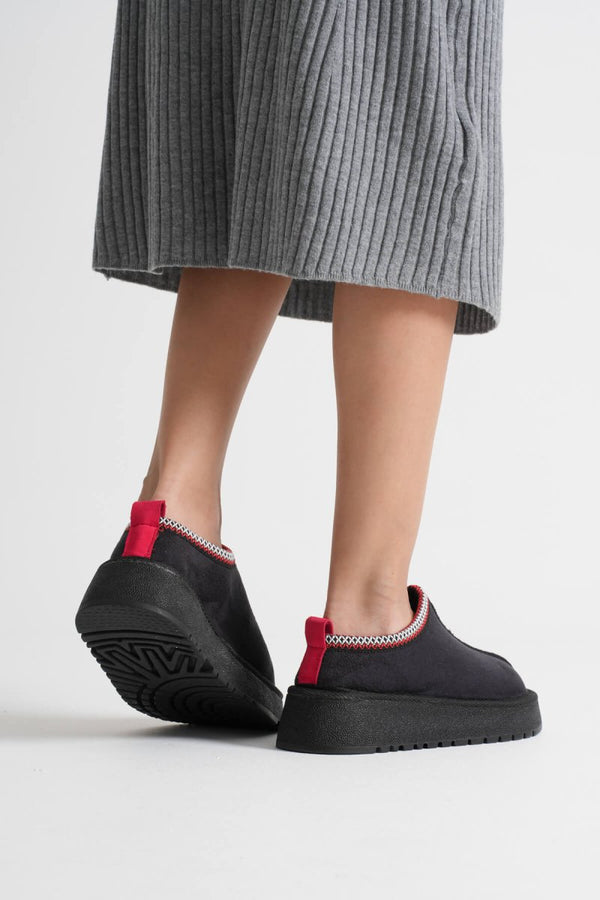 Scarpax Elsa Kadın Siyah Kışlık Kürklü Terlik