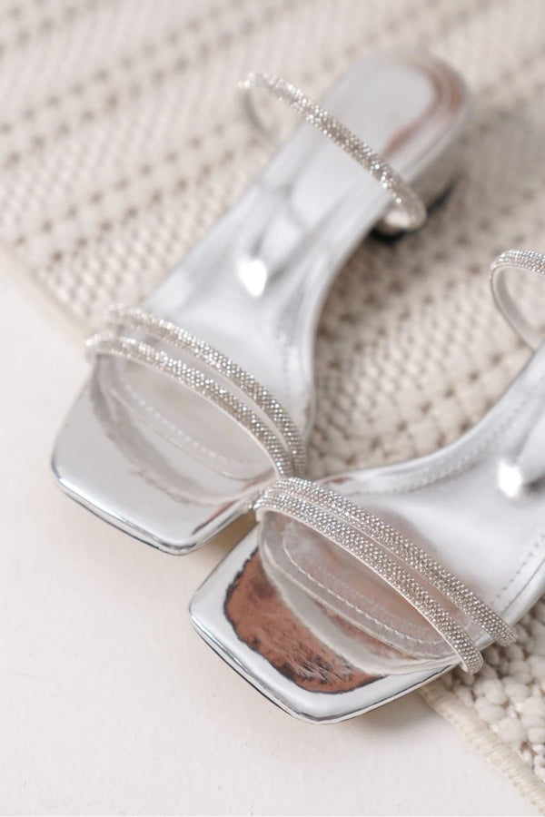 Scarpax Emma Kadın Kalın Topuklu Gümüş Terlik