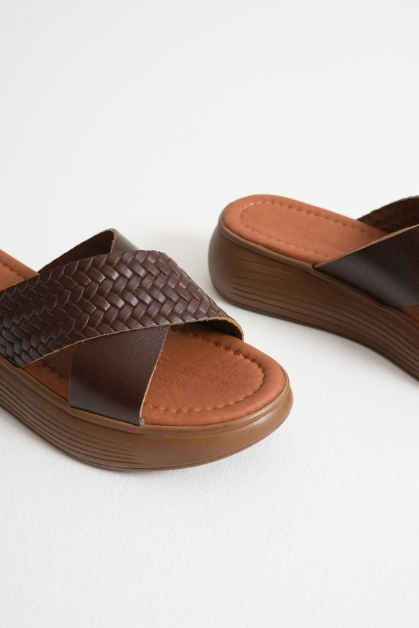 Scarpax Fayn Acı Kahve Örgü Desenli Hakiki Deri Terlik