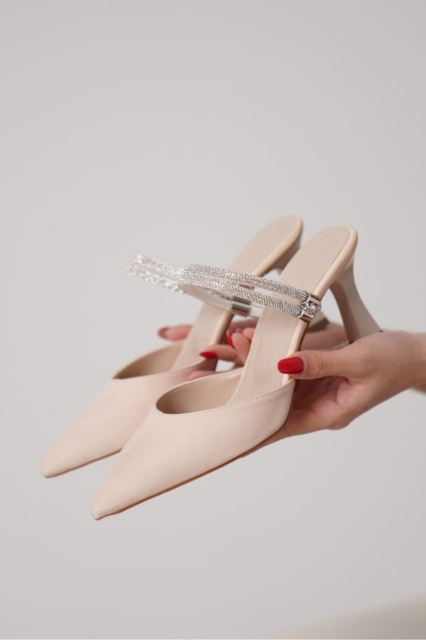 Scarpax Georgina Kadın Taşlı Bej Saten Topuklu Ayakkabı