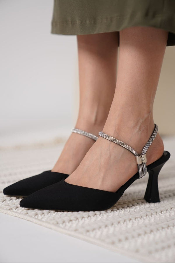 Scarpax Georgina Kadın Taşlı Siyah Saten Topuklu Ayakkabı