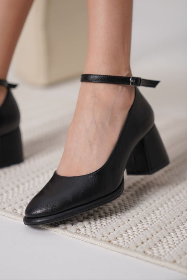 Scarpax Josephine Kadın Mat Siyah Topuklu Ayakkabı