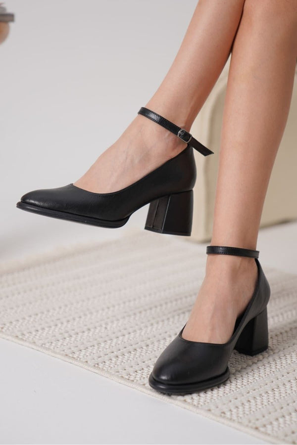 Scarpax Josephine Kadın Mat Siyah Topuklu Ayakkabı