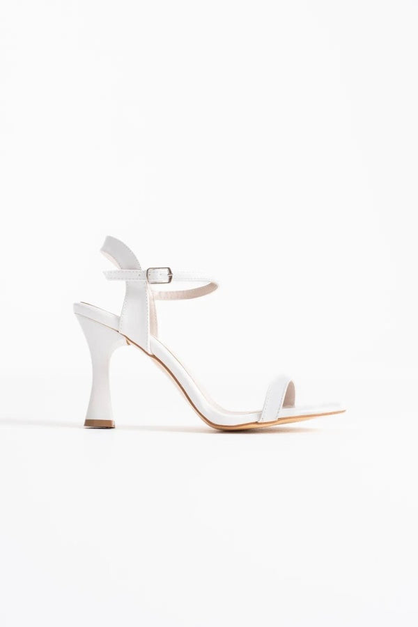 Scarpax Karen Kadın Beyaz Tek Bant Sandalet