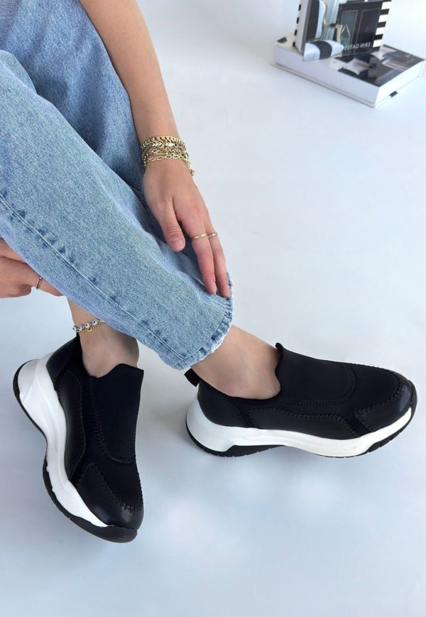 Scarpax Kendy Siyah Cilt Spor Ayakkabı