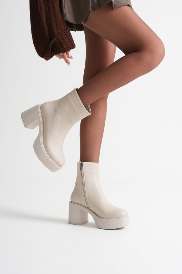 Scarpax Keti Kadın Bej Topuklu Bot