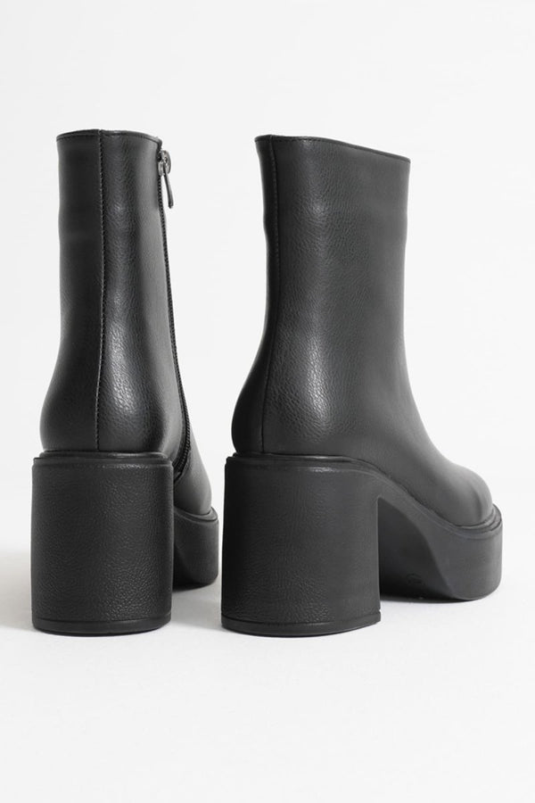 Scarpax Keti Kadın Siyah Topuklu Bot