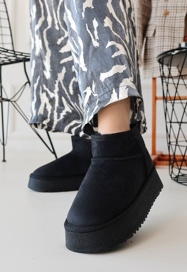 Scarpax Linne Siyah Süet Bot