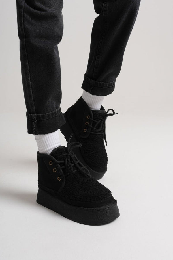 Scarpax Loana Siyah Kürklü Kadın Kışlık Kalın Tabanlı Bot