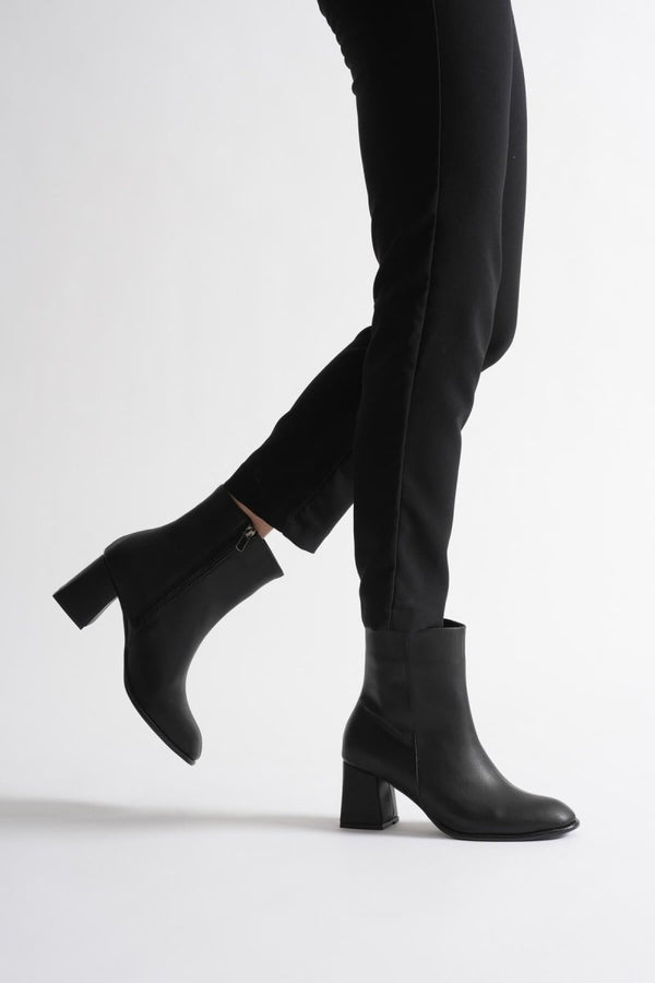 Scarpax Lucinda Kadın Kışlık Siyah Kalın Topuklu Bot