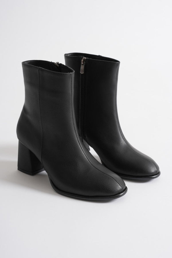 Scarpax Lucinda Kadın Kışlık Siyah Kalın Topuklu Bot