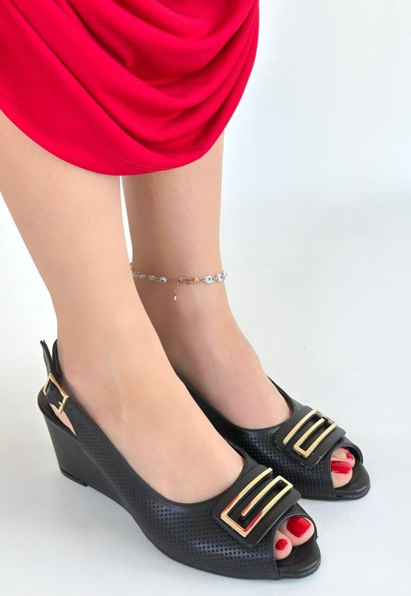 Scarpax Mamba Siyah Cilt Dolgu Topuk Ayakkabı