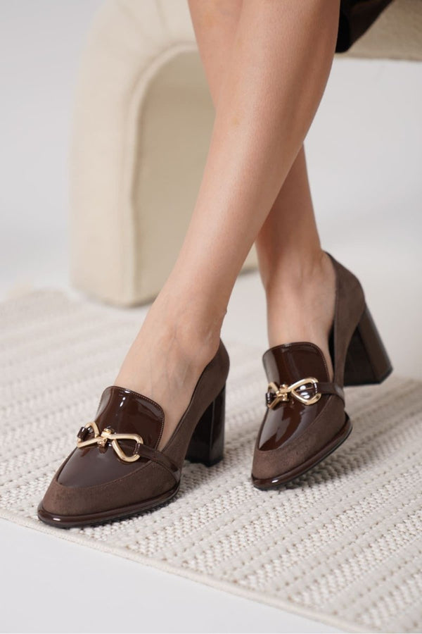 Scarpax Melly Acı Kahve Rugan Süet Detaylı Kadın Topuklu Ayakkabı