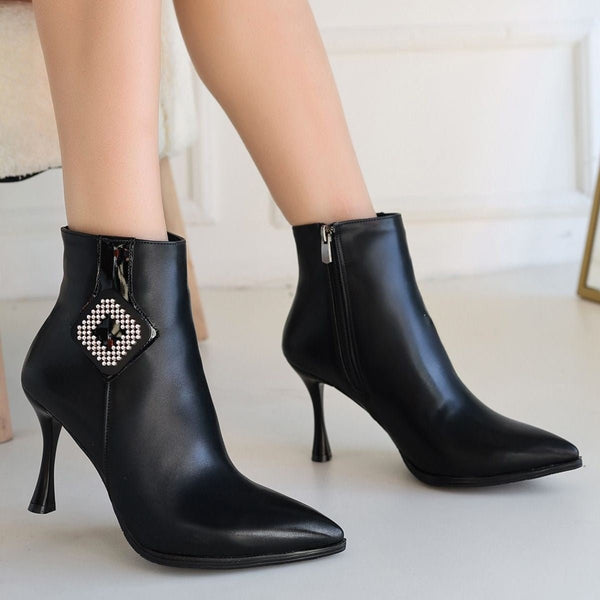 Scarpax Moose Siyah Cilt Topuklu Bot