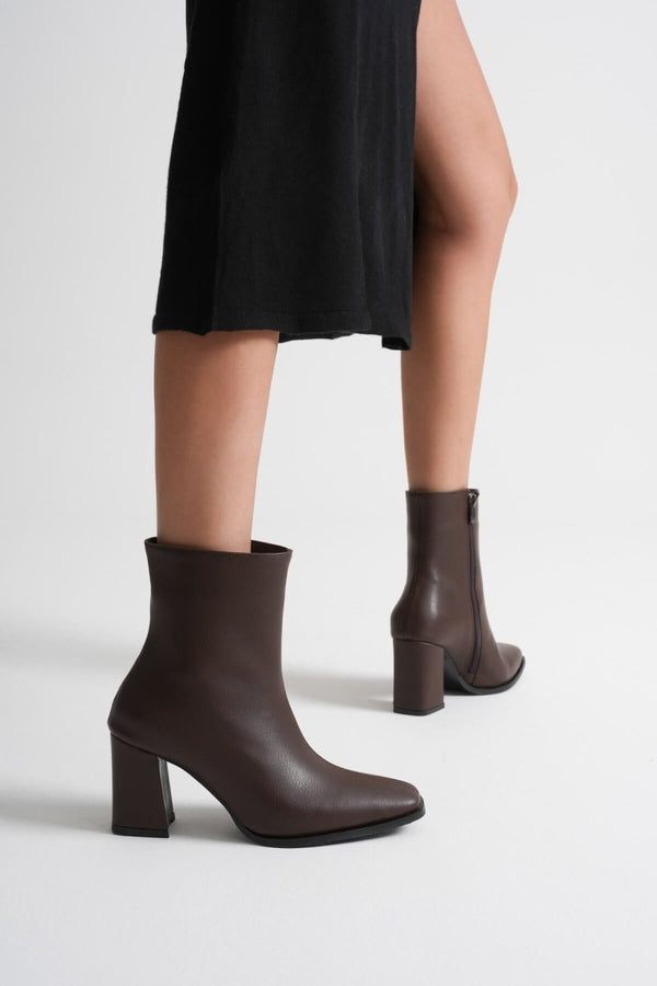 Scarpax Muso Kadın Acı Kahve Topuklu Bot