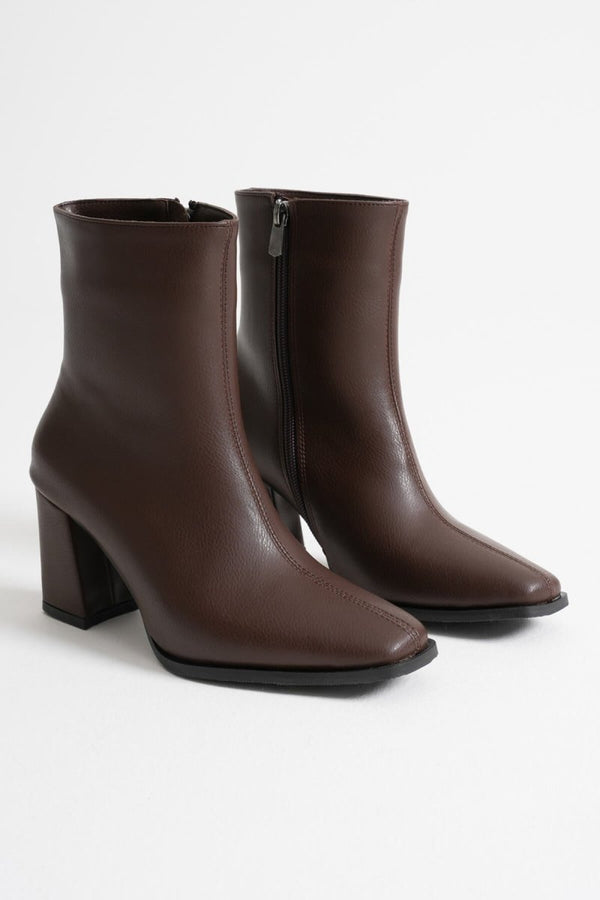 Scarpax Muso Kadın Acı Kahve Topuklu Bot