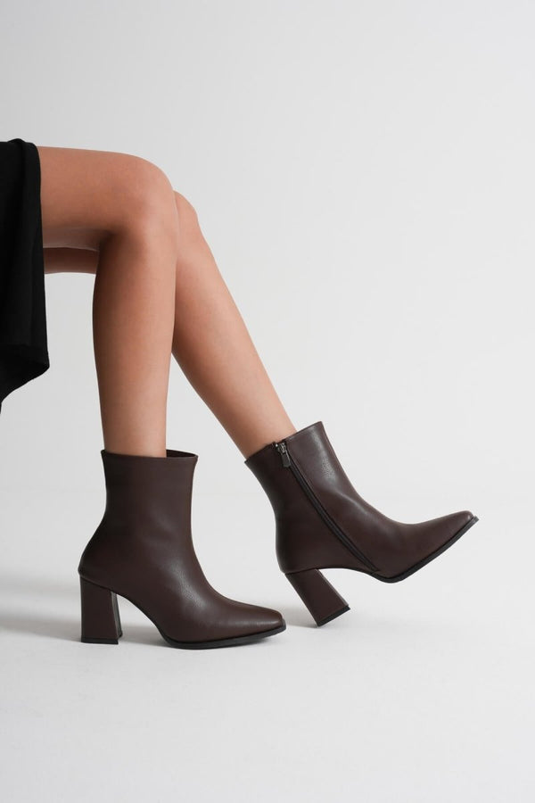 Scarpax Muso Kadın Acı Kahve Topuklu Bot