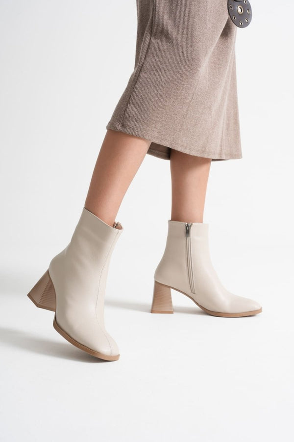 Scarpax Ornela Kadın Bej Topuklu Bot