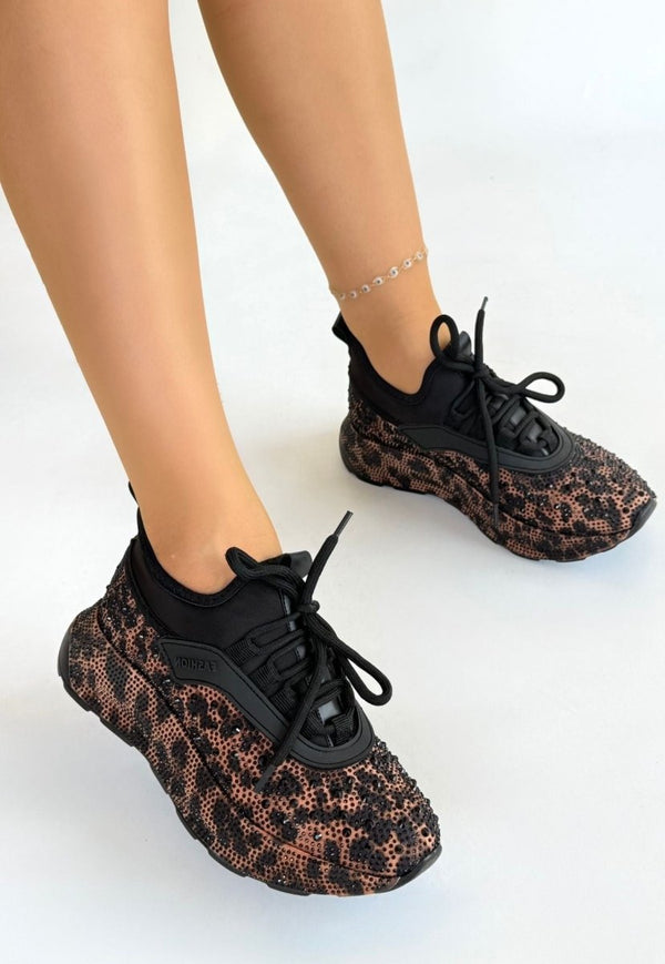 Scarpax Rimay Kahverengi Cilt Boncuk İşlemeli Spor Ayakkabı