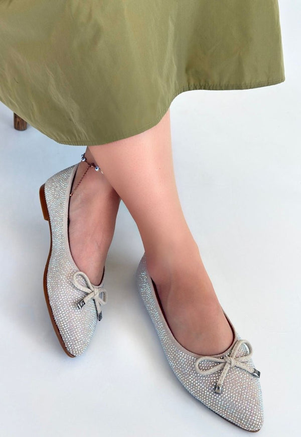 Scarpax Sarra Bej Saten İşlemeli Babet Ayakkabı