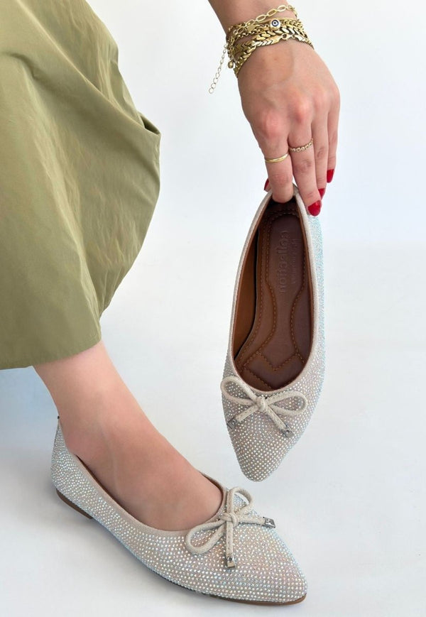 Scarpax Sarra Bej Saten İşlemeli Babet Ayakkabı