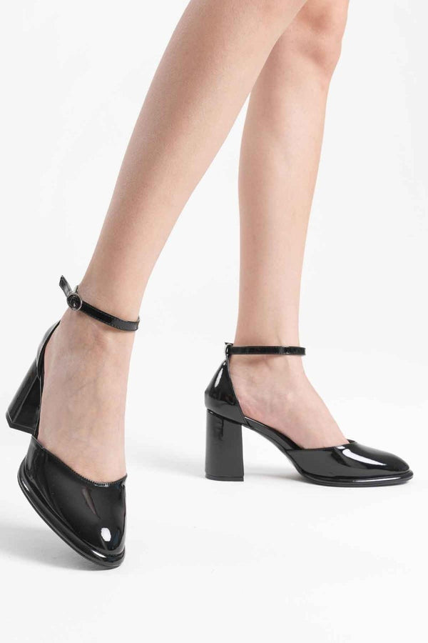 Scarpax Theresa Siyah Rugan Kadın Topuklu Ayakkabı