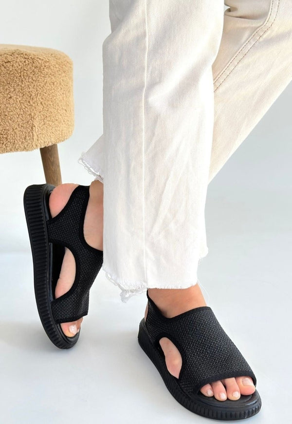 Scarpax Wayi Siyah Hasır Cilt Sandalet