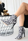 Scarpax Blan Zebra Saten Topuklu Bot - SCARPAX