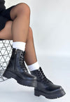 Scarpax Jonni Siyah Cilt Bağcıklı Bot